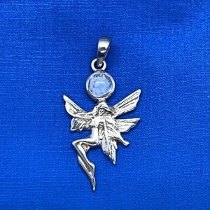 2/$30. SS 925 & Moonstone fairy pendant. 🧚🏻‍♂️